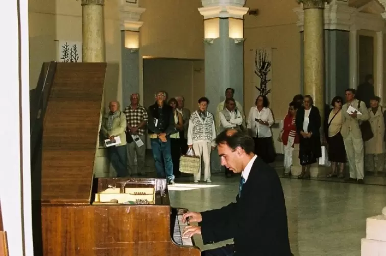 Josip Roca: Crni krajolici