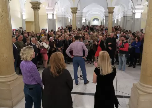 NIK Titanik - Kronika hrvatske gluposti