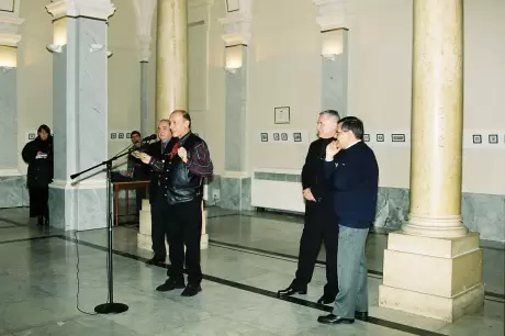 fotografija sa otvorenja izložbe